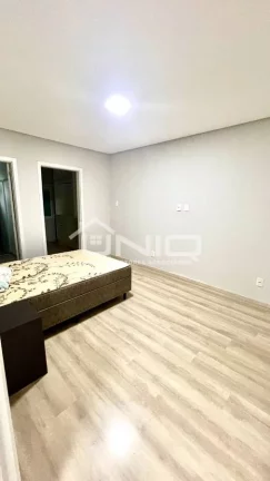 Imagem Casa Alto Padrão - 3 Suítes - Sambugaro