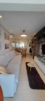 Imagem Apartamento com 2 dormitórios sendo 1 suíte e 1 vaga de garagem em Balneário Camboriú/SC