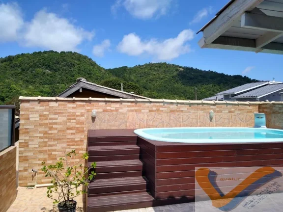 Imagem Casa-Sobrado, 2 pavimentos, por ótimo preço