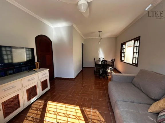 Imagem Casa à venda em São José dos Campos, Jardim das Indústrias - 250m²