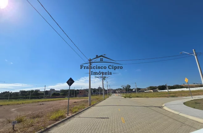 Imagem Terreno à venda no bairro São Dimas - Condomínio Residencial Vila Nova - Guaratinguetá/SP