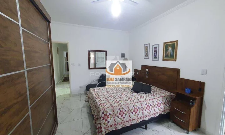 Imagem Casa, 2 Dormitórios, 300m da Praia Satélite