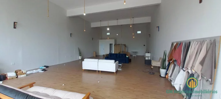 Imagem Salao comercial frente p Raposo 185m2 porta de aço eletrica, oportunidade!