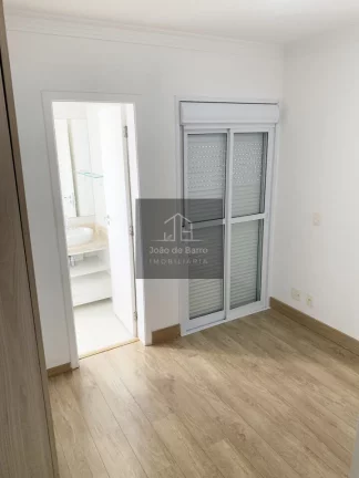 Imagem Apartamento de 2 Dormitórios com Sala Estendida e Varanda Gourmet Impecável!
