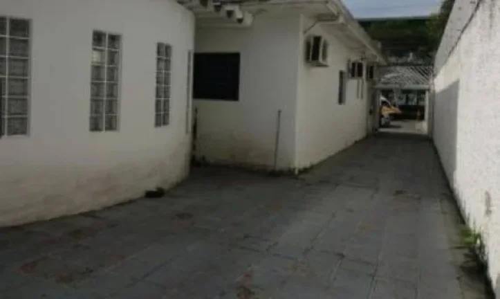 Imagem Alugo Casa Comercial em Santo André. Bairro Jardim
