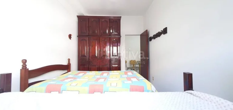Imagem Apartamento linear, 2 quartos, 76 m², a 50 m da Praia do Forte - Cabo Frio
