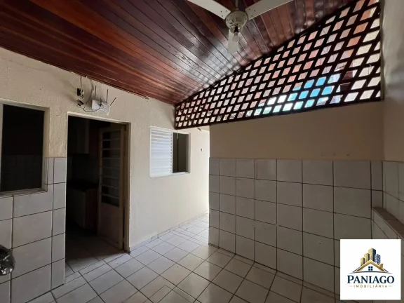 Imagem Locação/Venda casa em condomínio c/3 quartos (1 suíte), Bairro Areão, Cuiabá-MT