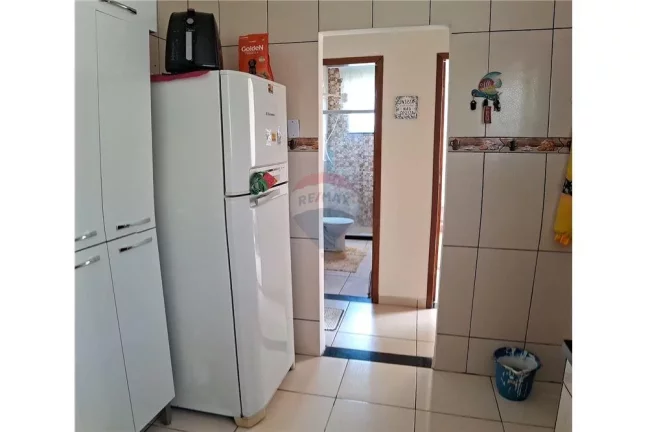 Imagem Casa de dois dormitórios em condomínio fechado em Itaipuaçu