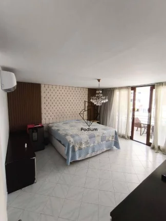 Imagem Casa 1º andar com piscina e projetados a 120m da praia do Bessa -CA0205.