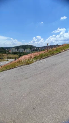 Imagem Sobrado 3 suítes, 4 vagas, Bairro Vila Porto 1