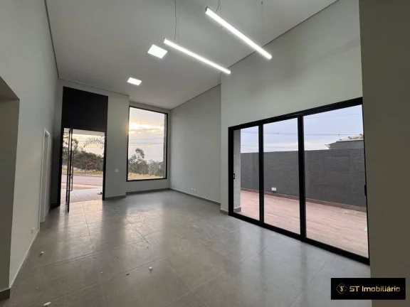 Imagem Casa de Alto Padrão em Condomínio Fechado para Locação Mairiporã!