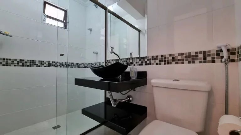 Imagem Apartamento com 3 dormitórios à venda, 85 m² por R$ - Astúrias - Guarujá/SP