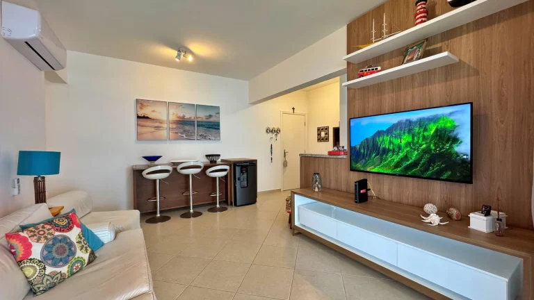 Imagem Apartamento com 3 dormitórios à venda, 106 m por R$ 2.580.000,00 - Riviera