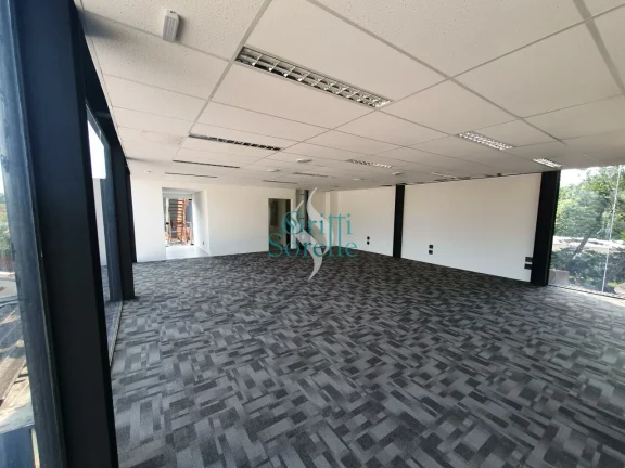 Imagem Prédio Comercial à Venda em Alto de Pinheiros - São Paulo/SP.