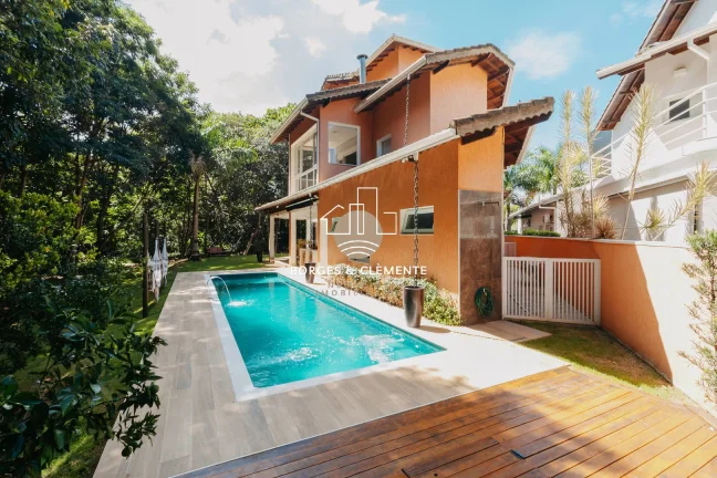 Imagem CASA DE 5 DORM. 4 SUITES À VENDA NO CONDOMÍNIO FIGUEIRA GARDEN – ATIBAIA/SP