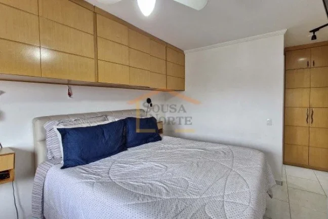 Imagem Apartamento com 3 dormitórios, sendo 3 suítes com closet, ambientes amplos, bem iluminados e venti...