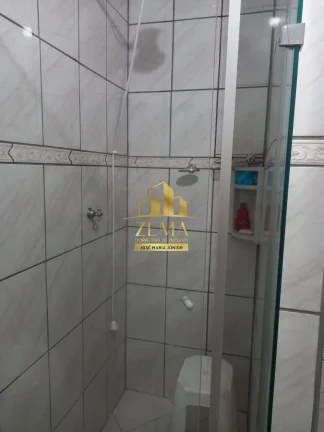 Imagem Casa com 215 m2 constr, 03 dorms, piscina, churrasqueira, sobrado edícula