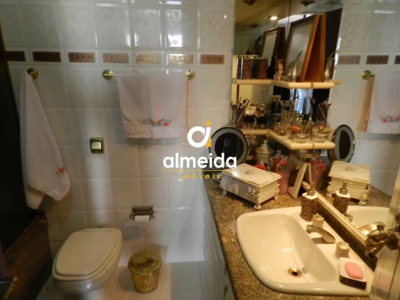 Imagem Cobertura 3 dormitórios à venda Centro Santa Maria/RS