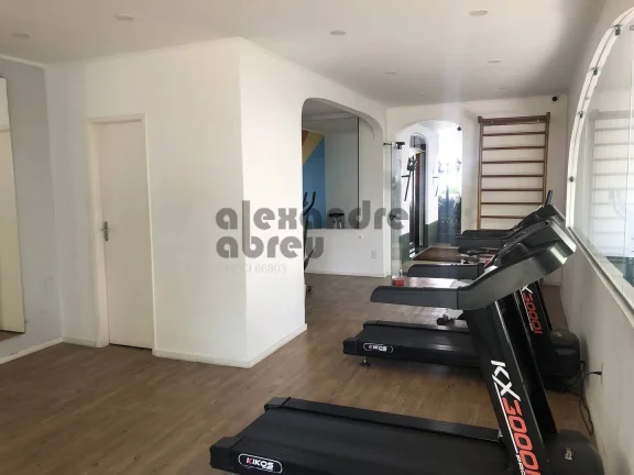 Imagem Apartamento reformado com 2 dormitórios em Moema à venda