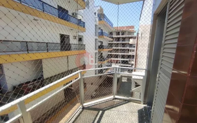 Imagem Cobertura mobiliada com 4 dormitórios à venda, 160 m² Braga - Cabo Frio/RJ