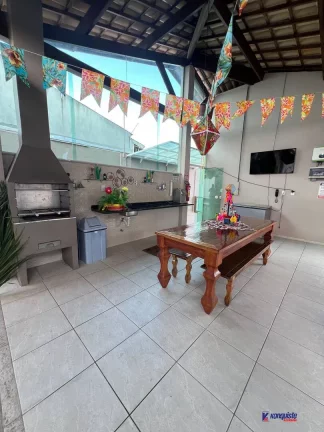 Imagem VENDO CASA NO CONDOMÍNIO PARQUE DAS ARARA
