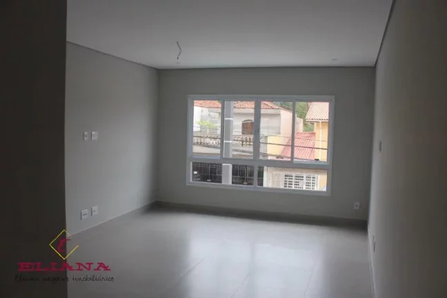 Imagem Sobrado à venda em São Paulo, Jardim Regina, com 3 quartos, 160m²
