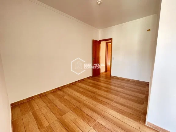 Imagem Apresentamos este lindo sobrado, perfeito para quem busca viver com qualidade de vida ou investir em...