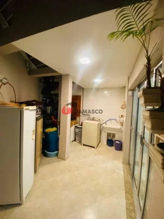 Imagem Sobrado à venda 4 Quartos, 3 Suites, 5 Vagas, Olímpico, São Caetano do Sul - SP