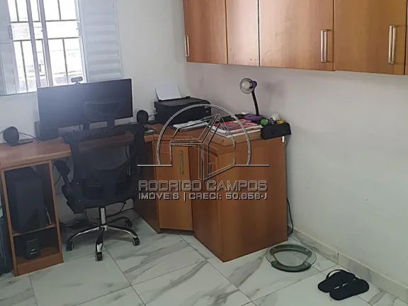 Imagem Espaçoso Sobrado à Venda na Cidade Ocian - 3 Quartos e 3 Vagas