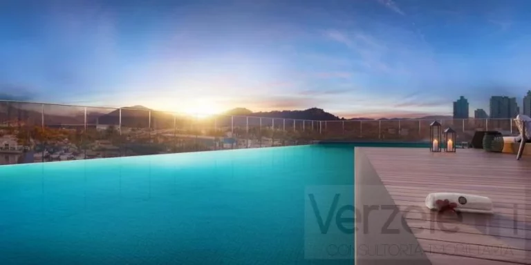 Imagem Apartamento Quadra Mar para Venda em Balneário Camboriú / SC no bairro Centro