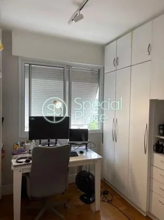 Imagem Ótimo apartamento mobiliado em Pinheiros. São 110m2 de área privativa, 3 dormitórios e 1 vaga na...