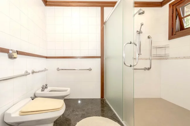 Imagem Casa à venda em Porto Alegre, Cavalhada, com 5 quartos, 900m²