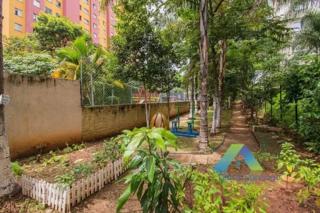 Imagem Lindo apartamento, 3 dormitórios, 1 vaga, lazer completo com localização privilegiada proximo a comércios, transporte publico e principais avenidas.