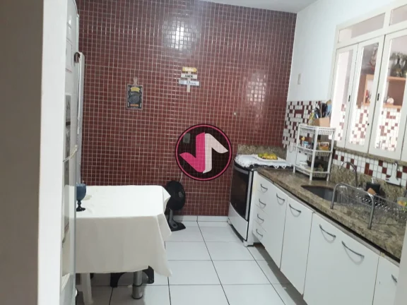 Imagem Casa Sobrado Condomínio Residencial dos Ipês Bairro Village Flamboyant Cuiabá MT Piso superior: 3...