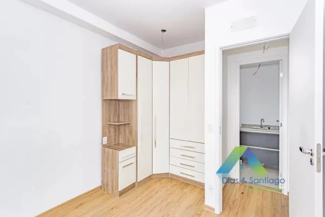 Imagem Lindo apartamento em andar alto com vista livre em localização privilegiada a 140mts da Estação de Metrô Alto do Ipiranga/Zsul.