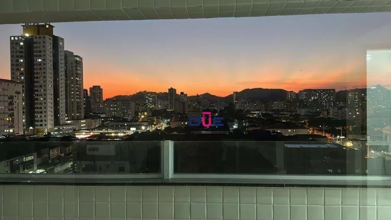 Imagem Apartamento com 2 dormitórios à venda, 67 m² por R$ 510.000 - Macuco - Santos/SP