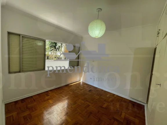 Imagem Apartamentos com living para 02 ambientes, 03 dormitórios com armários, banheiros com box, cozinha...