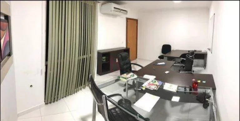 Imagem Casa ou locação com 370 m² - Rua Condessa do Pinhal, 115 - Campo Belo - São Paulo/SP