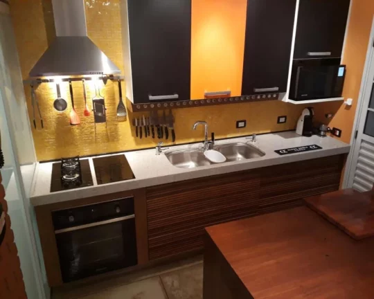 Imagem SOBRADO Caxingui , 3 DORM , 2 VAGA , 1 SUITE .