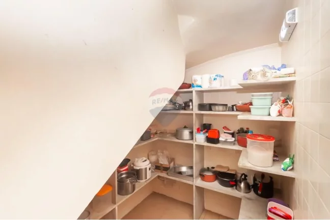 Imagem Casa com 4 suítes e 426 m² construídos, com piscina no melhor da Vila Ida