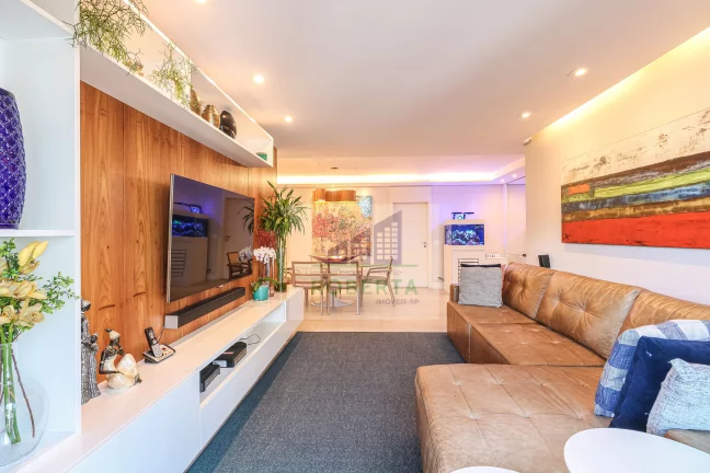 Imagem APARTAMENTO À VENDA EM MOEMA COM 4 DORMITÓRIOS