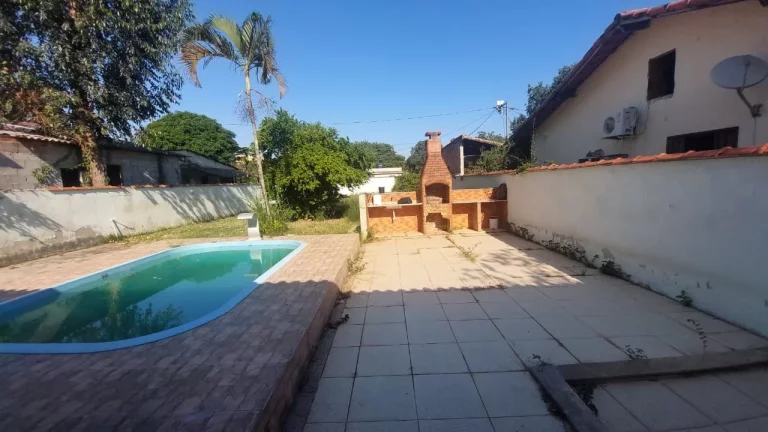 Imagem Casa para Aluguel em Maricá/RJ - 1 Dorm. 90 m2 Área Útil