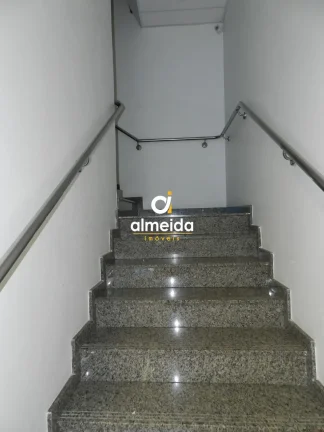 Imagem MARAVILHOSO PREDIO COMERCIAL COM ESTACIONAMENTO!