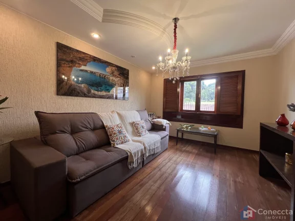 Imagem Sobrado à Venda no Alto Caiçaras – 4 Quartos, 2 Suítes e 380m² Construídos
