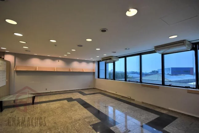 Imagem Locação Prédio Comercial Av. Tiradentes - Infraestrutura Completa