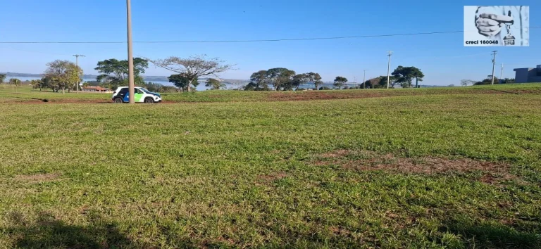 Imagem Terreno em Condomínio em Riviera de Santa Cristina IV, Arandu/SP