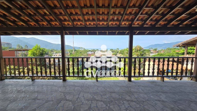 Imagem Casa com 3 dormitórios à venda por R$ 930.000 - Condomínio Samola - Ubatuba/SP