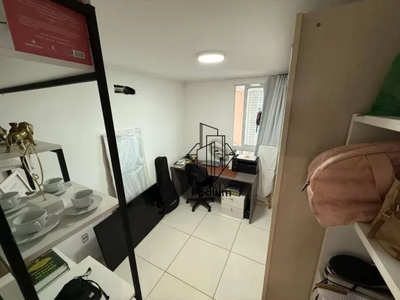 Imagem Apartamento com varanda/sacada próximo a Vila Olímpica Parahyba no bairro dos Estados. - AP2803.