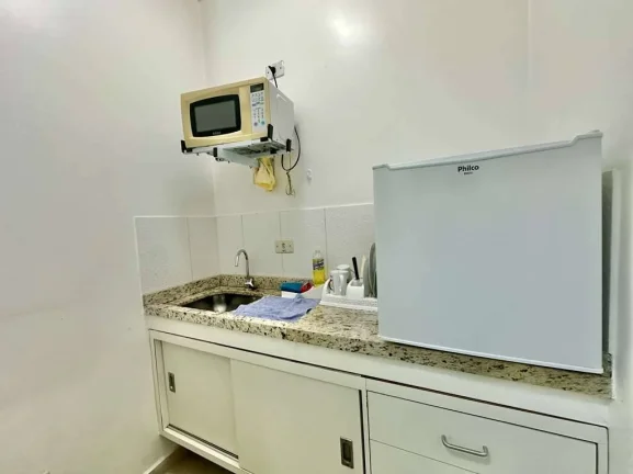 Imagem Sobrado COMERCIAL - 6 salas, recepção, 2 vagas - próx. ao Portal do Morumbi