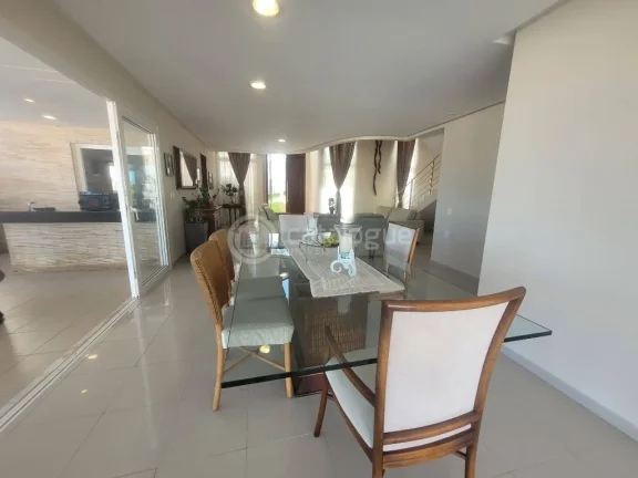 Imagem Casa Padrão à Venda em Ponta Negra, Natal - 5 Dormitórios